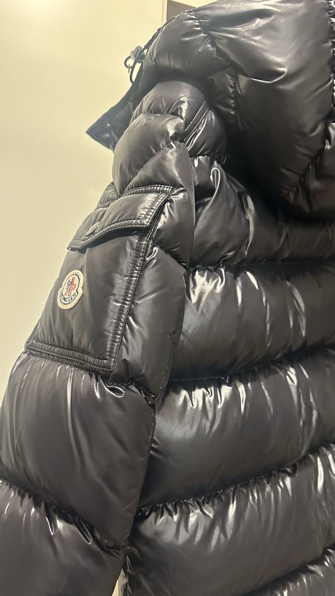 Moncler Giacche: Moncler Jacke – Nuovo (secondo la descrizione) da Schönenwerd venduto da kos_wwn5 5