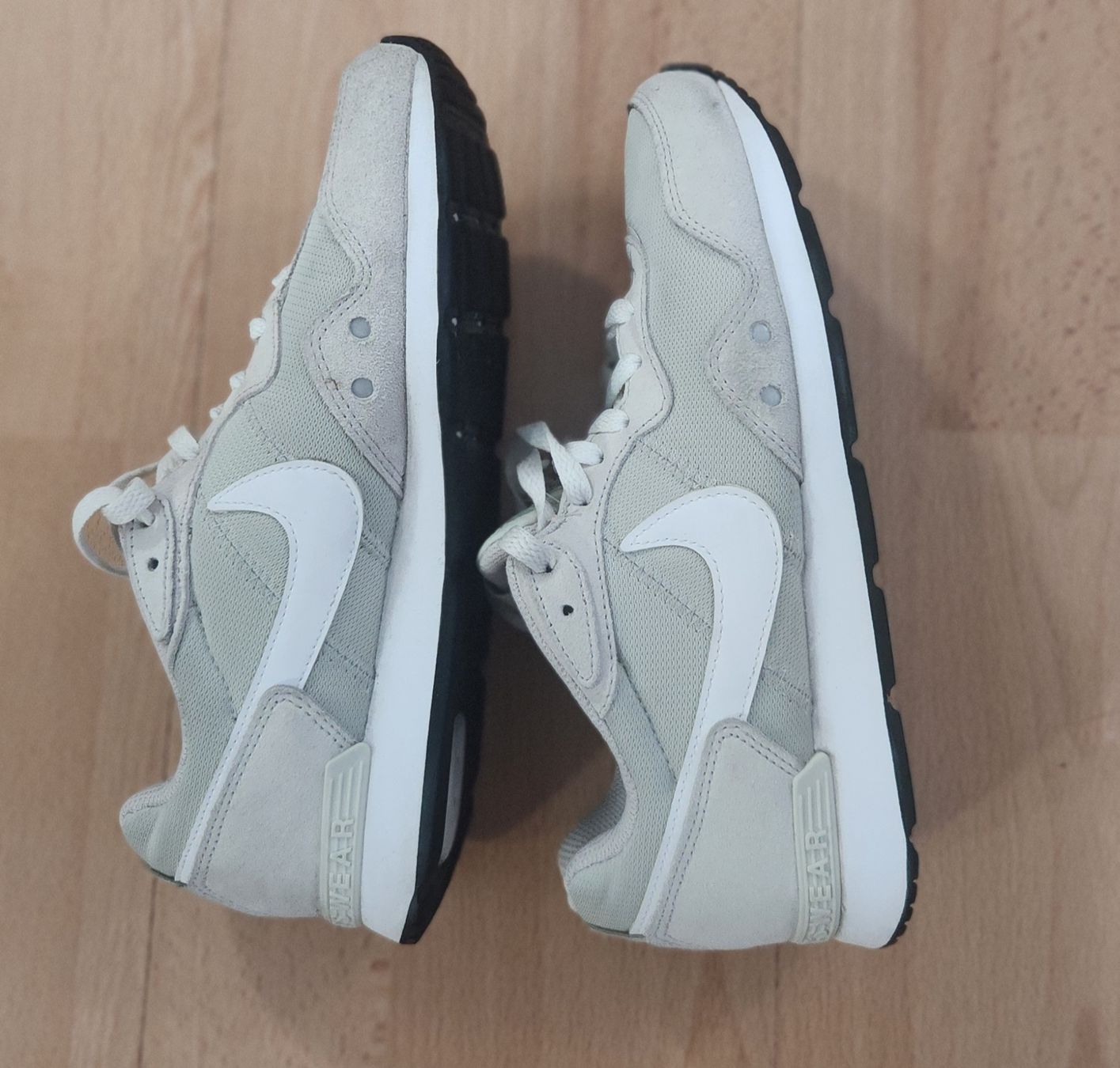 Nike Herrenschuhe: Baskets Nike Venture Runner beige taille 39  – Gebraucht aus Niedergösgen von Eva2410 3