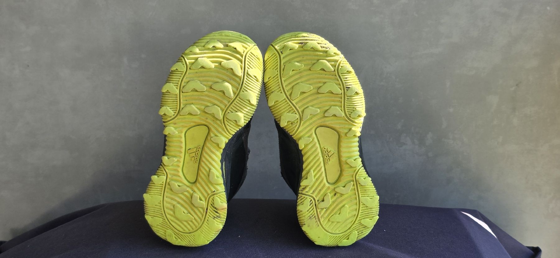 Adidas Scarpe per ragazzi: Adidas Terex Kinder Sneaker Gr 31 – Usato da Stäfa venduto da Espresso_Macchiato 3