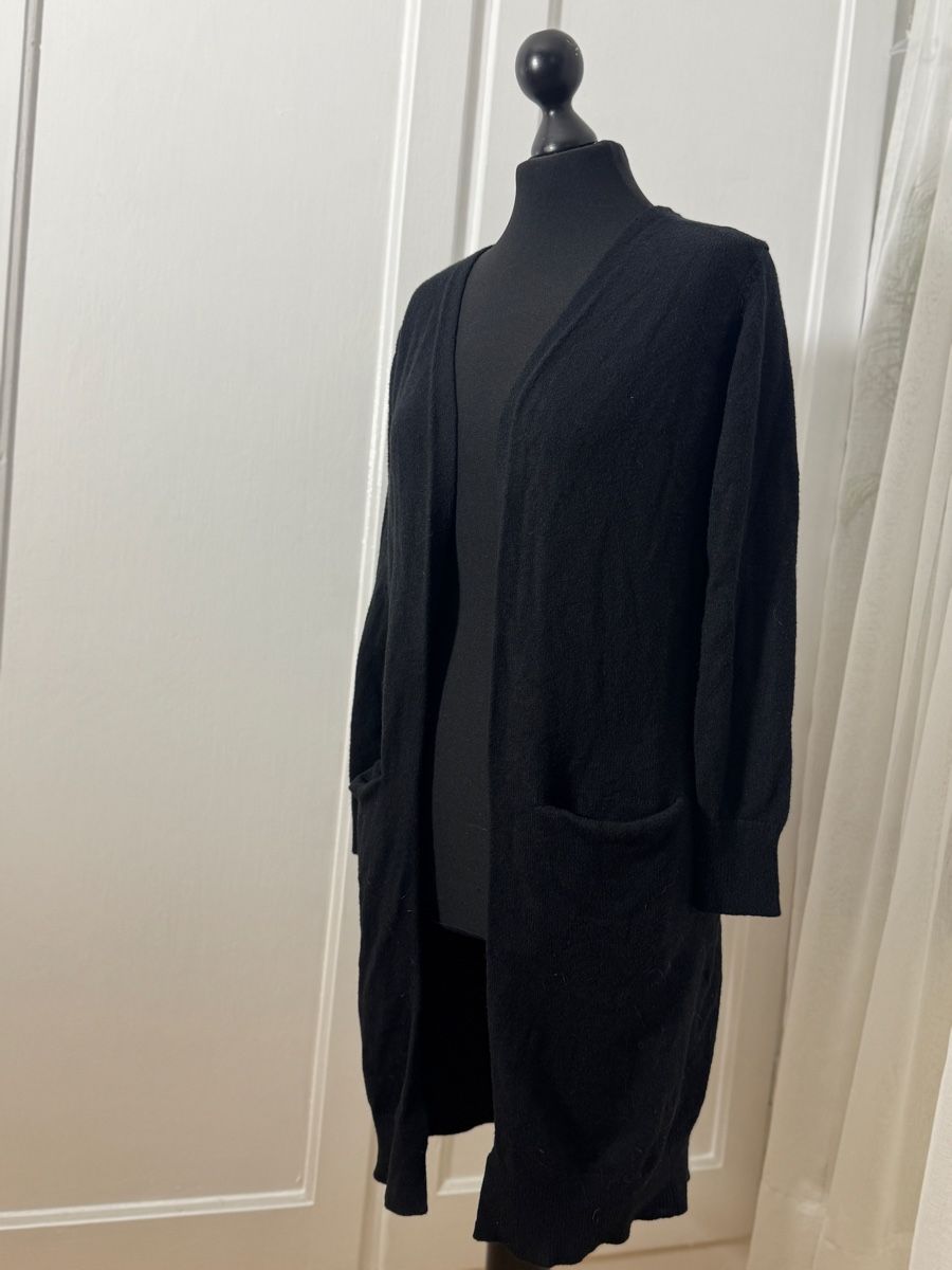 Lotti di vestiti: Kleiderpaket Cardigan Gr. M – Usato da Wetzikon ZH venduto da el-lustigo2