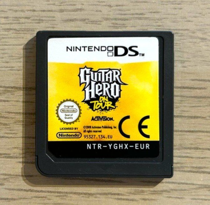 Nintendo Giochi: Guitar Hero On Tour Nintendo DS – Usato da St. Gallen venduto da Alpine.Arcade 1