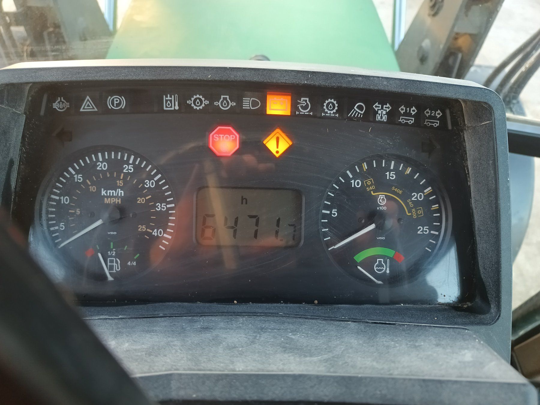 John Deere Trattori: Traktor John Deere 6100 mit Frontlader Alö – Usato da Selzach venduto da oppla 7