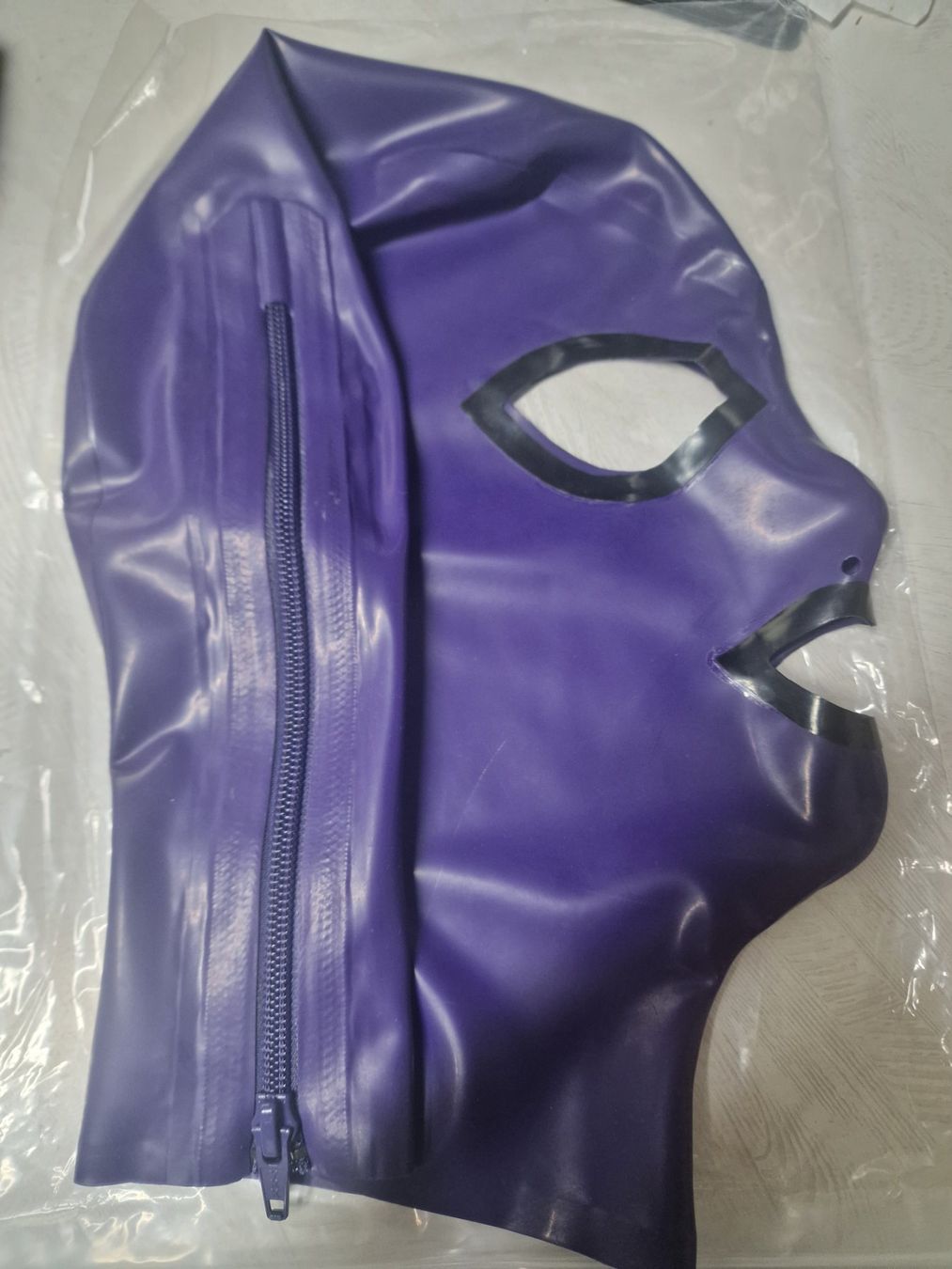 Maschere: Latex Unisex Maske – Nuovo e nell'imballaggio originale da Uerkheim venduto da Kaufoption