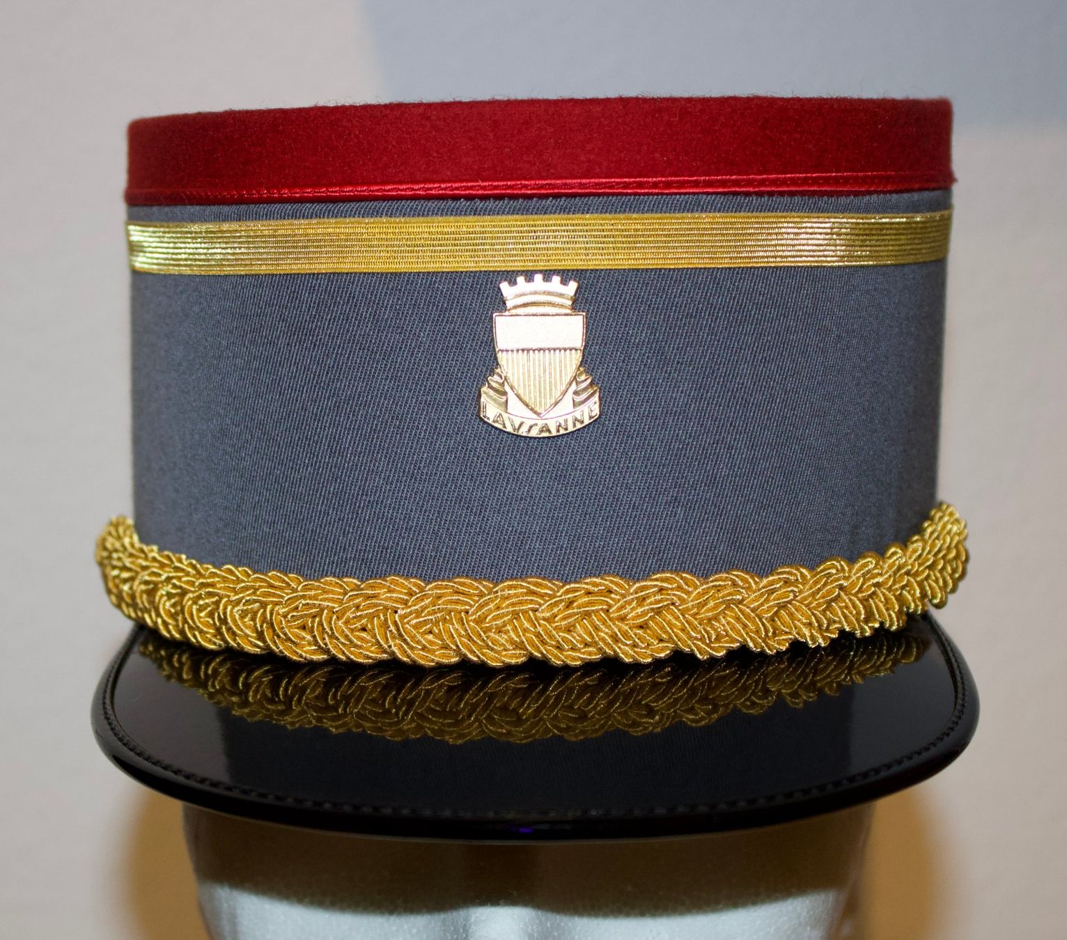 Uniformi: Police Suisse Officier Lausanne – Usato da Lausanne venduto da Grenchars78