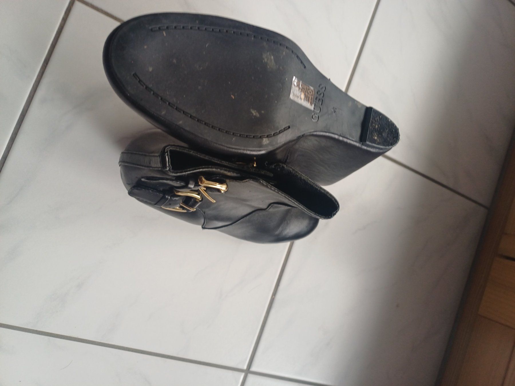 Guess Scarpe da donna: Guess Stiefeletten Schuhe – Nuovo (secondo la descrizione) da Kleinbösingen venduto da Walle70