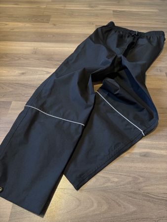 Regenhose Rukka schwarz Grösse 152 guter Zustand