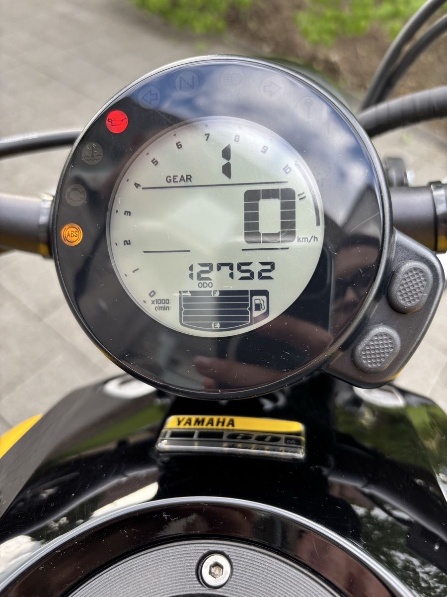 Yamaha Strasse: Yamaha XSR 700 60th Anniversary Edition – Gebraucht aus Aarberg von GEMSBYMAX 8