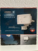Energiespar-Strahler 23W mit Bewegungsmelder