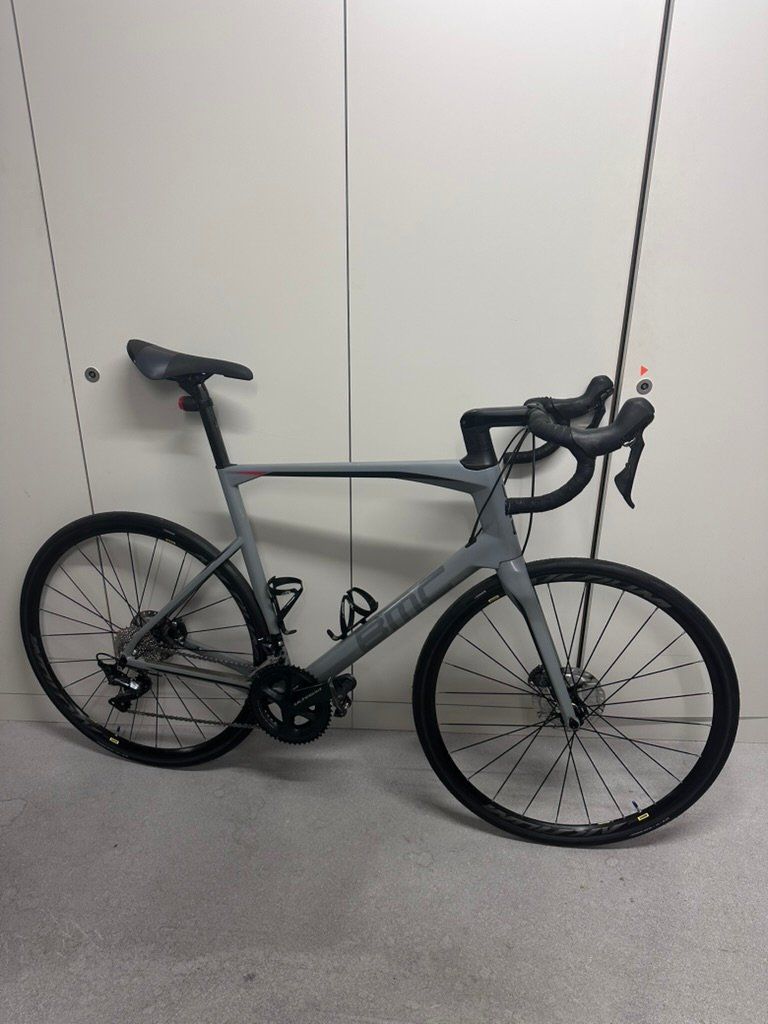 BMC Biciclette: BMC Roadmachine 02 Two (Grösse 61) – Usato da Winterthur venduto da Manu_96