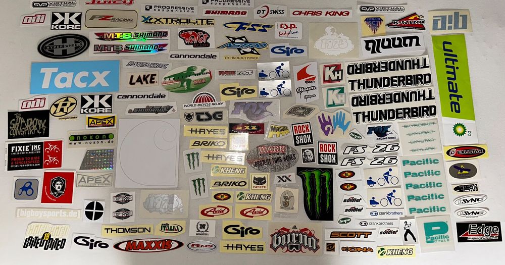 9x Aufkleber-Set – Vinyl-Sticker Für Laptop, Fenster, DIY, 30x30 Mm, Wetterbeständig