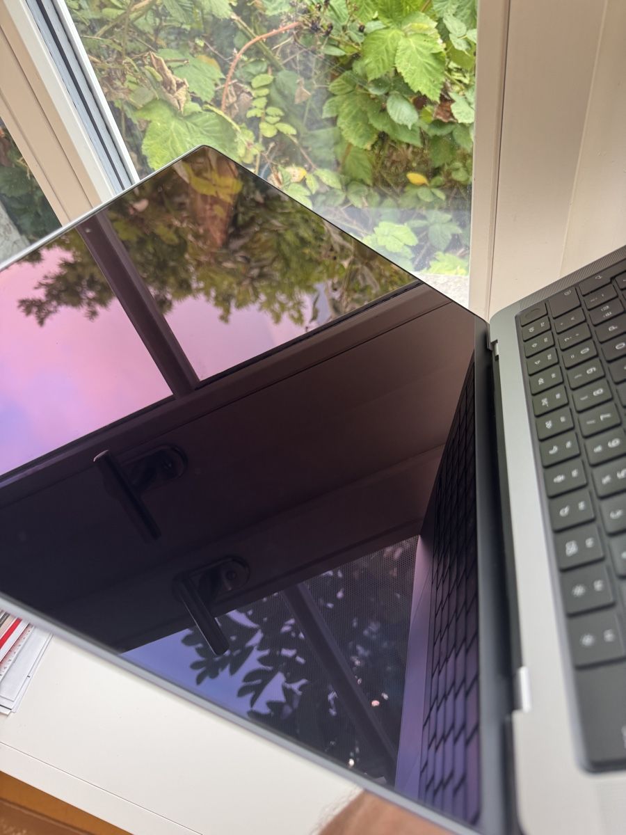 Apple Portables: MacBook Pro 14 M1 Pro, 93% Akku, 16/512 – D'occasion à Küsnacht Zh par gal_s6dj 2
