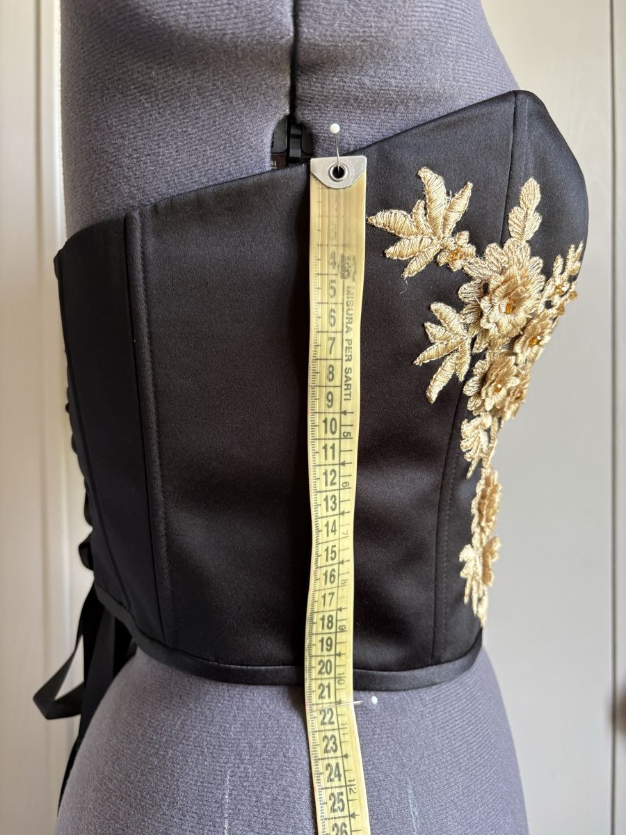 Top: Schwarzer Corsage Top / Korsett – Nuovo e nell'imballaggio originale da Oensingen venduto da Chicotus 7