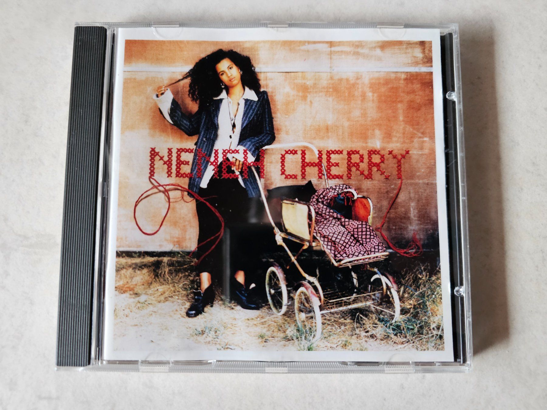 CD: Neneh Cherry  -  Homebrew – Usato da Schneisingen venduto da backstore24
