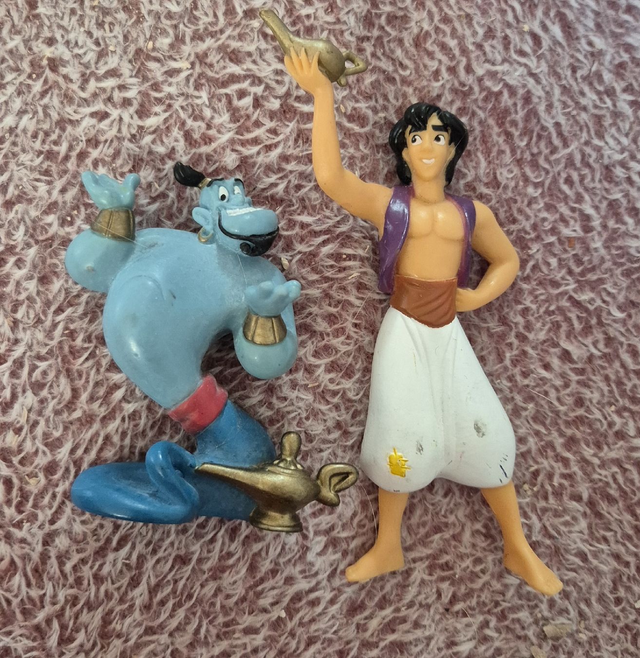 Bullyland Statuette: 2 Figuren, Alladin + Dschinni – Usato da Lotzwil venduto da dr.feelgood