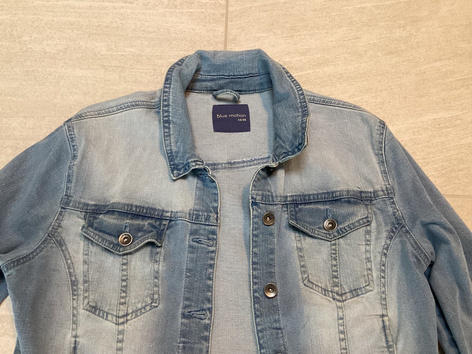 Giacche: Damen Jeans - Jacke Gr. 44 / 46 – Usato da Riehen venduto da Bibo 1