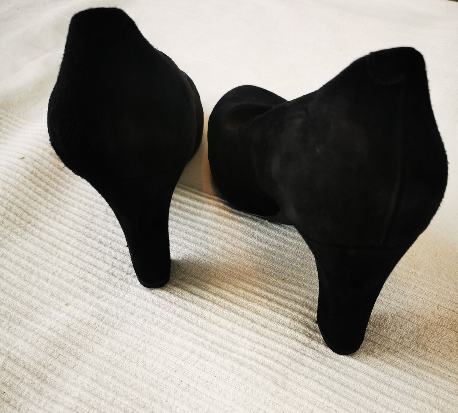Scarpe da donna: Wildleder Pumps Gr. 39 – Nuovo (secondo la descrizione) da Zürich venduto da Milas_closet 2