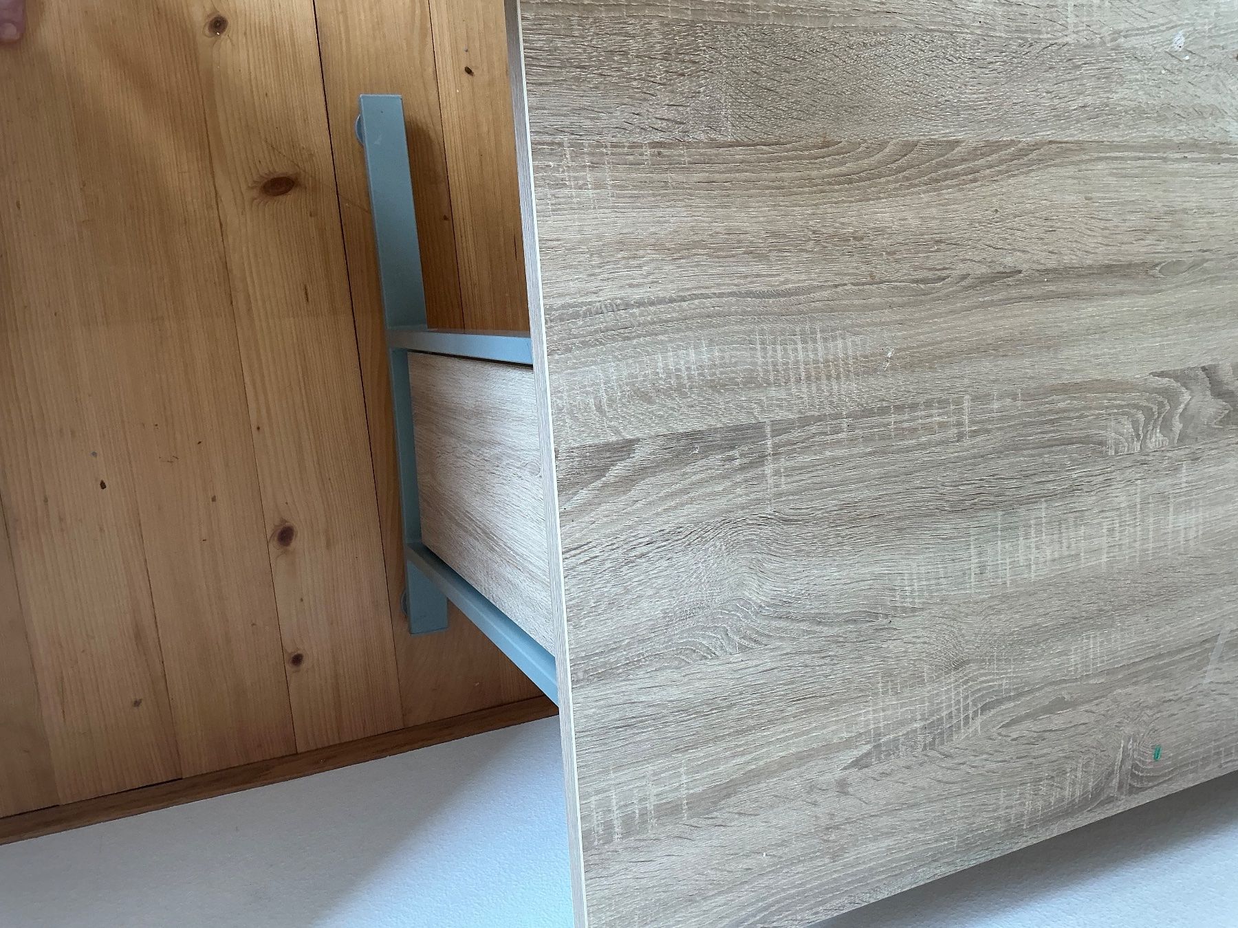 Conforama Schreibtische: Gratis – Gebraucht aus Winterthur von vic_59hq 1
