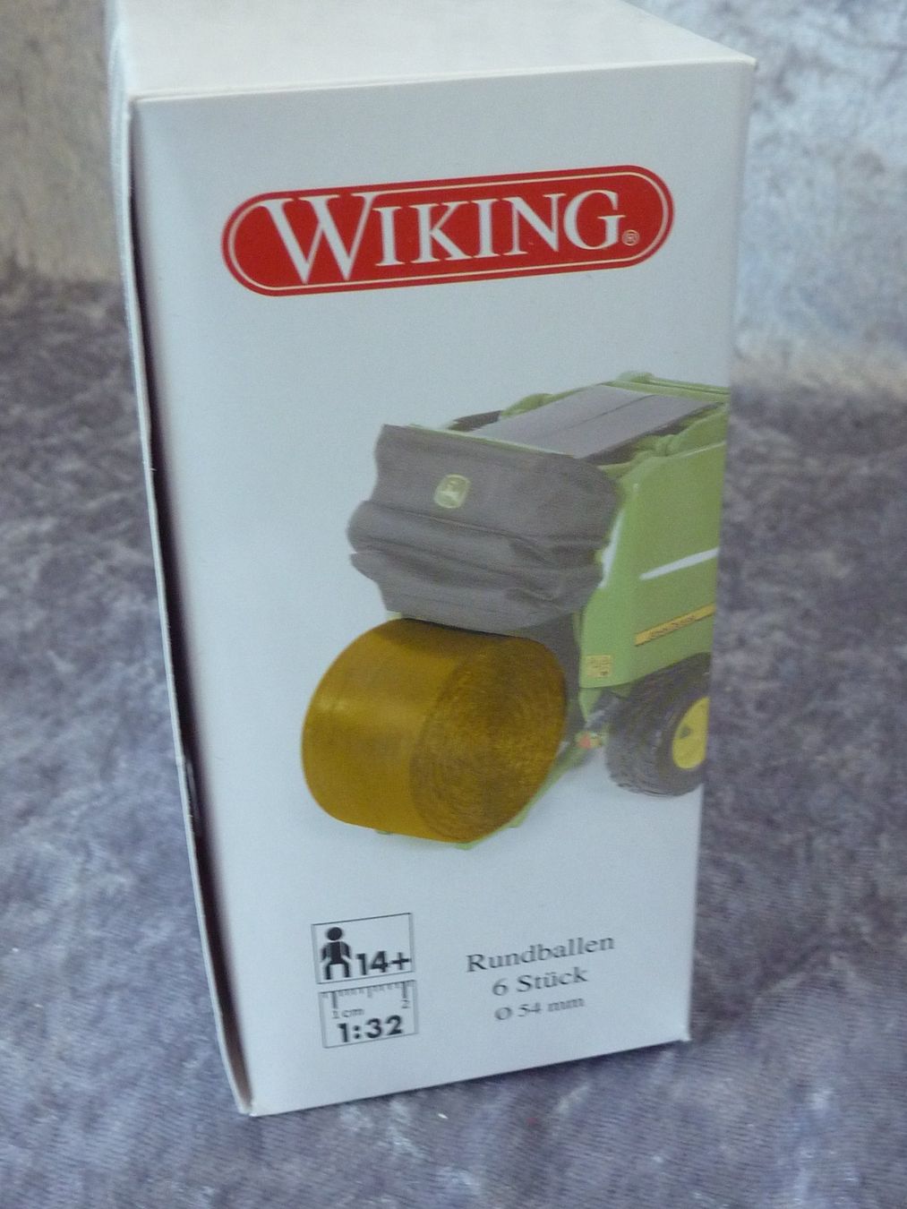 Wiking Kit di modellismo & Modellini statici: Traktor 6 Stück Rundballen 1:32 – Nuovo (secondo la descrizione) da Dürrenäsch venduto da modellautos4you 1