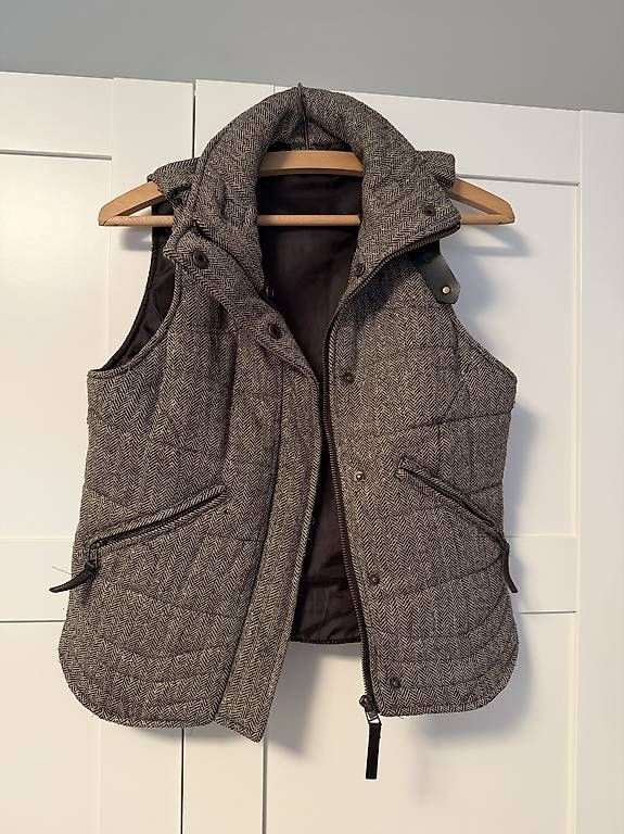 Giacche: Jacke  – Usato da Muttenz venduto da Zara-Camp