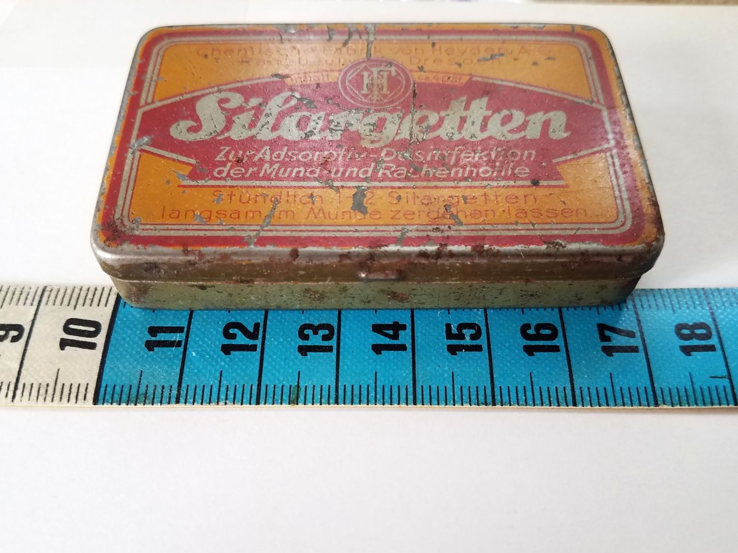 Behälter & Ähnliches: Antike Pillen Dose Blechdose Silargetten Vintage – Gebraucht aus Rorschacherberg von Marubium 1
