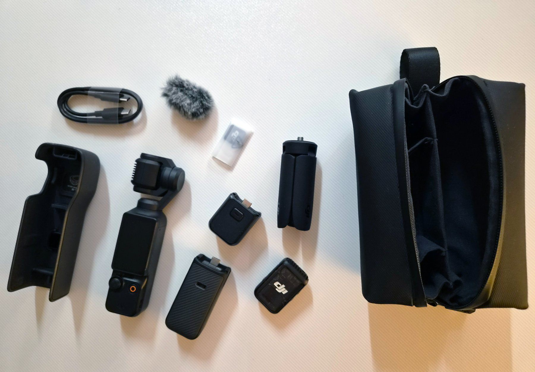 DJI Camcorder: DJI Osmo Pocket 3 Creator Combo – Gebraucht aus Agno von maxwr400 1