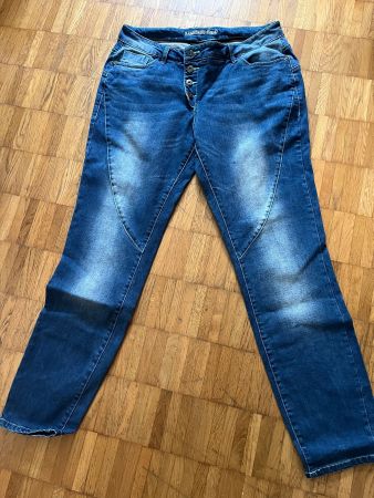 Rainbowboyfriend Blue Jeans