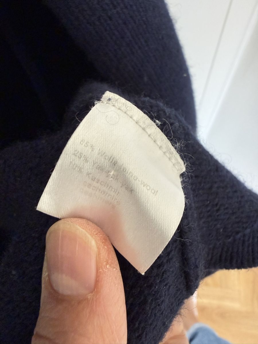 Giacche: Sehr warme Strickjacke – Usato da St. Gallen venduto da calendula123 1
