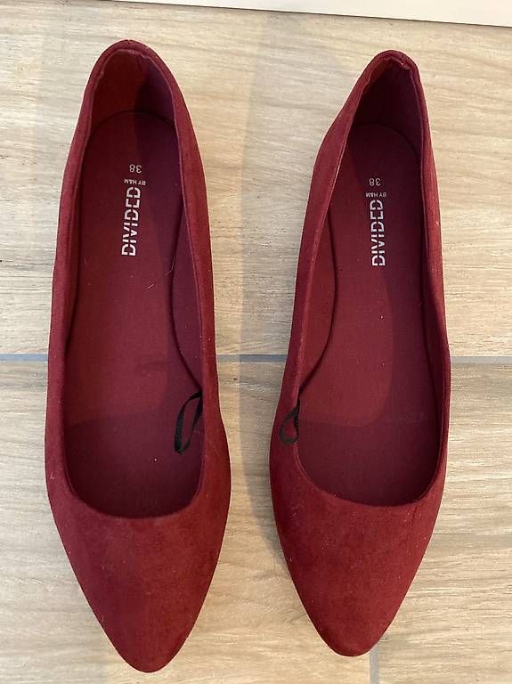 H&M Damenschuhe: Rote Ballerinas Gr. 38 – Gebraucht aus Hausen AG von corinne_g 1