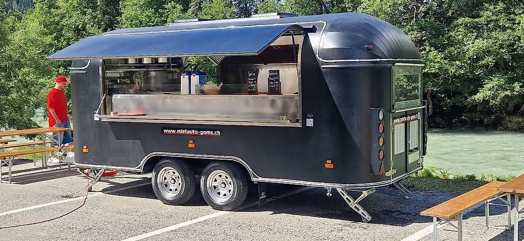 Rimorchi: Foodtrailer der Extraklasse – Usato da Münster VS venduto da ang_b9rz