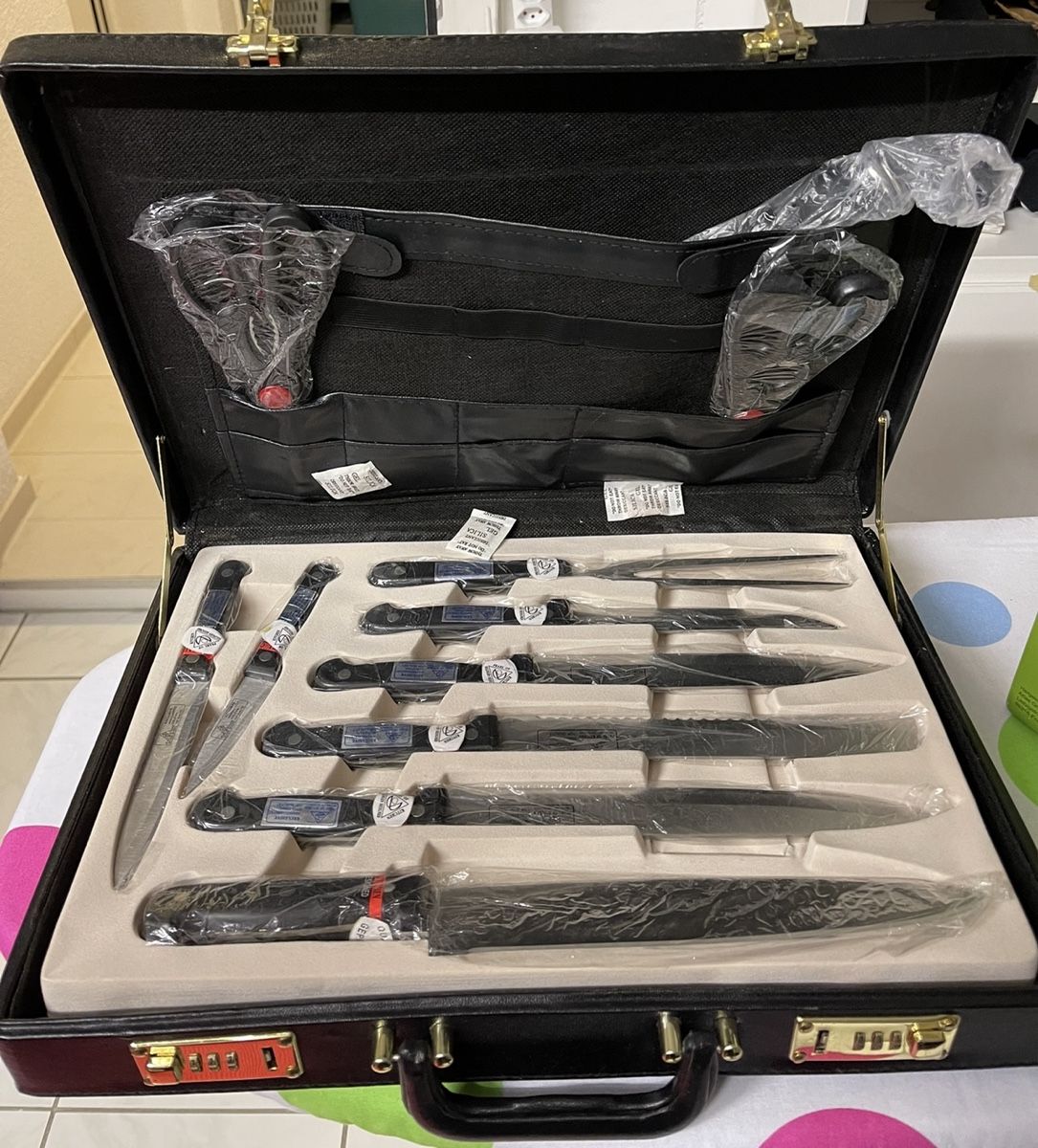 Solingen Coltelli: Carl Weill Solingen Messerkoffer-Set NEU – Nuovo e nell'imballaggio originale da Wohlen AG venduto da abaci 1