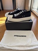 Dsquared2 Berlin Sneakers - Size 44 - Black - As New!