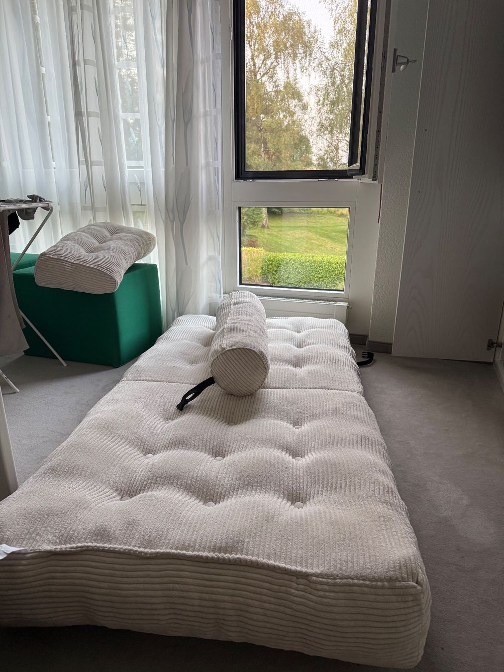 Liegen & Liegestühle: Ausklappbarer schlaf-sofa-sessel – Neu (gemäss Beschreibung) aus Greifensee von den_5svv 5