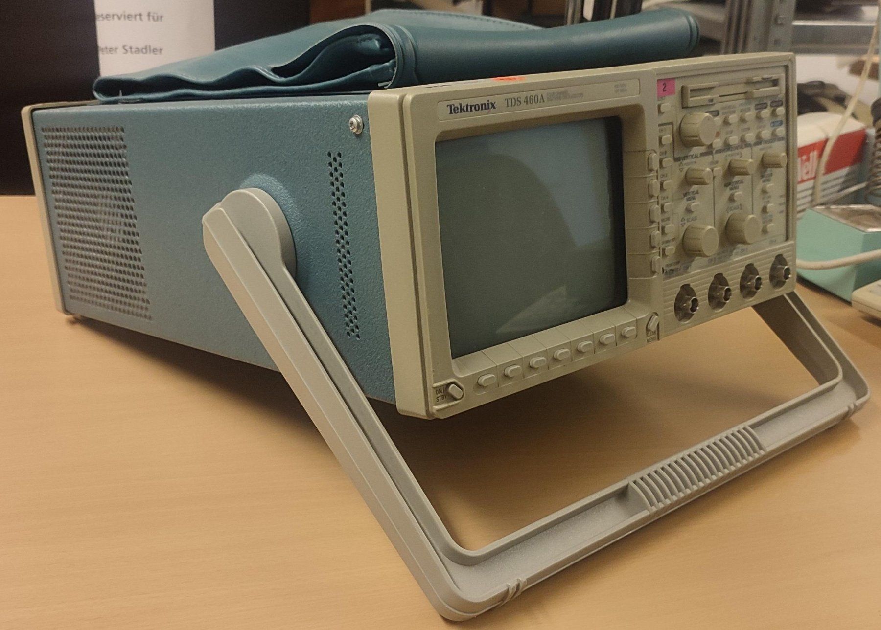 Misurare: Tektronix TDS 460A, Oscilloscope  4 Channel, 100MSps – Usato da Zürich venduto da Sherman 4
