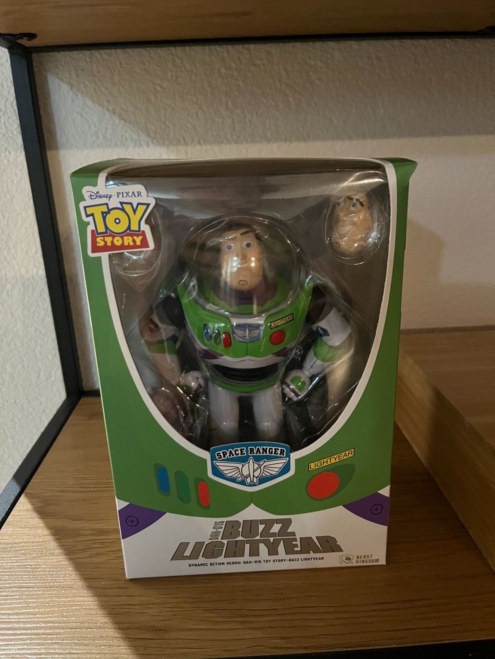 Statuette: Toy Buzz Lightyear Figur – Nuovo (secondo la descrizione) da Sumiswald venduto da dulik94 3