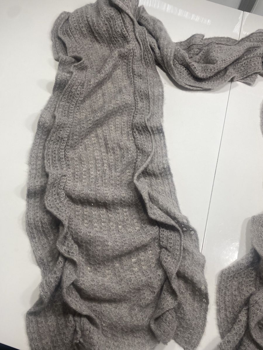 Repeat Foulard & Sciarpe: Repeat 100% Kaschmir Schal 🌸 – Usato da Opfikon venduto da Luis144 3