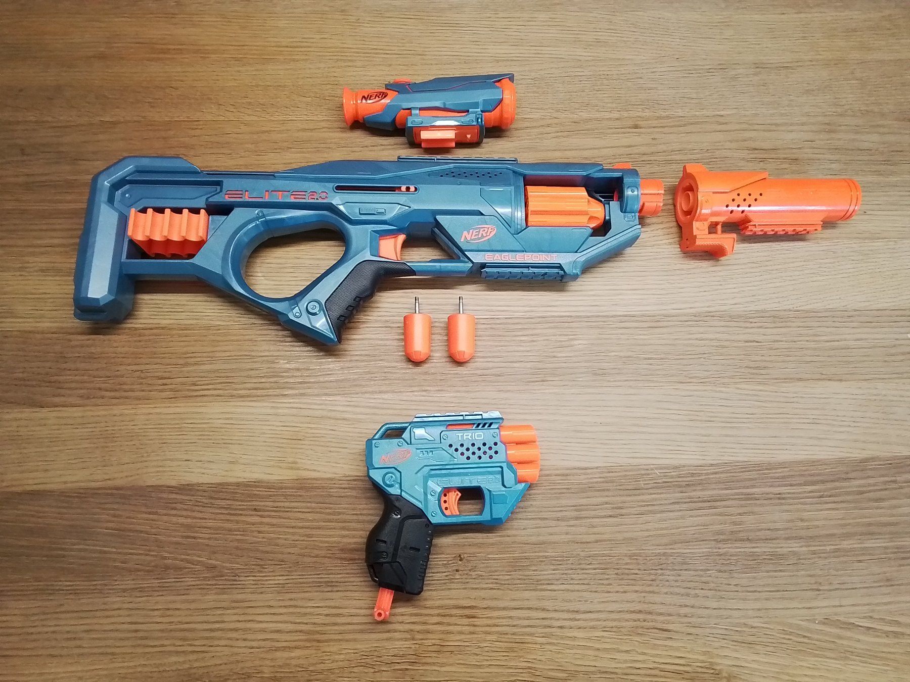 Nerf Jouets: Nerf Elite 2.0 Eaglepoint und Trio – D'occasion à Goldau par damde 1