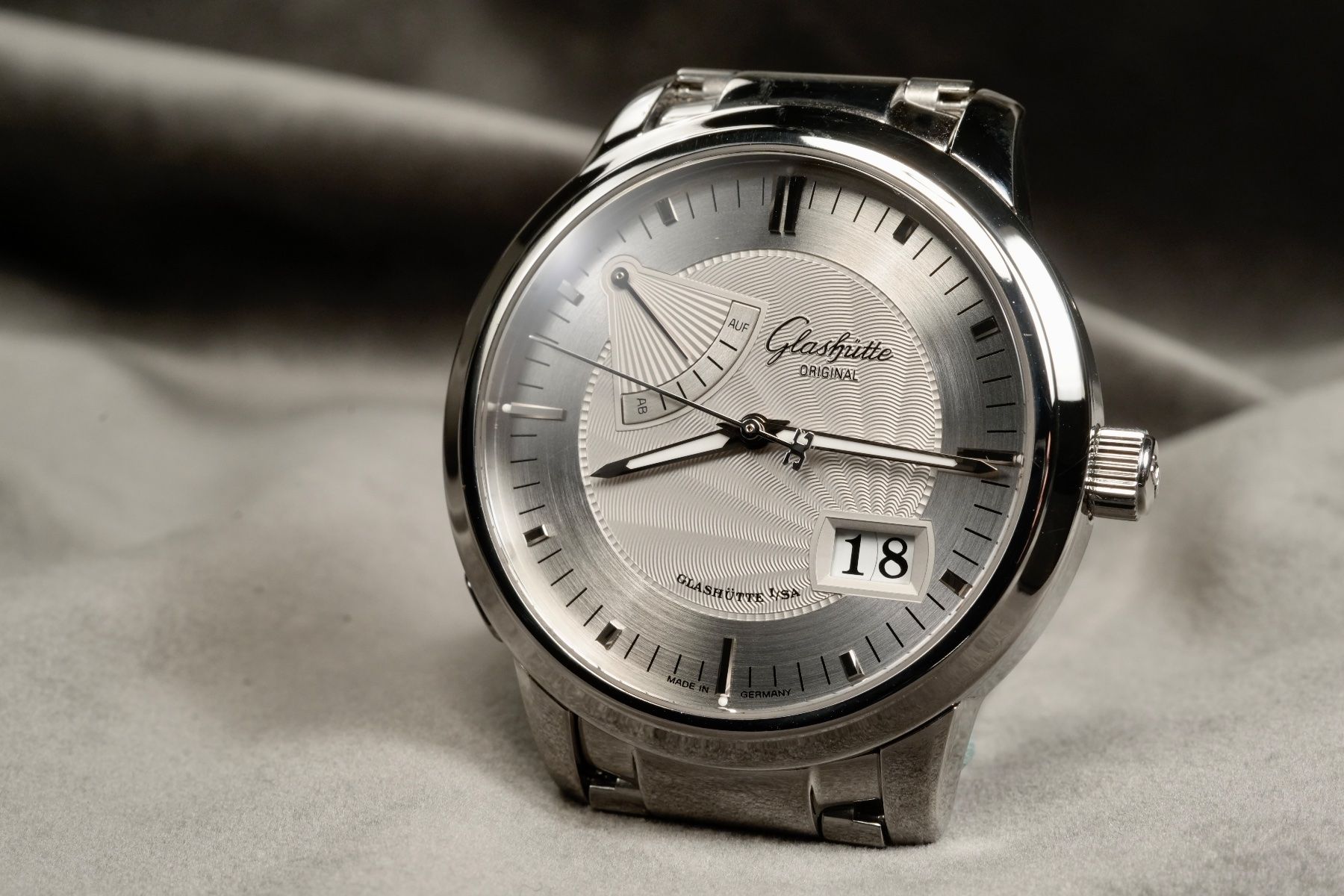 Glashütte Orologi: Glashutte Original - Panorama Date Power Reserve – Usato da Morcote venduto da chronoservice 3
