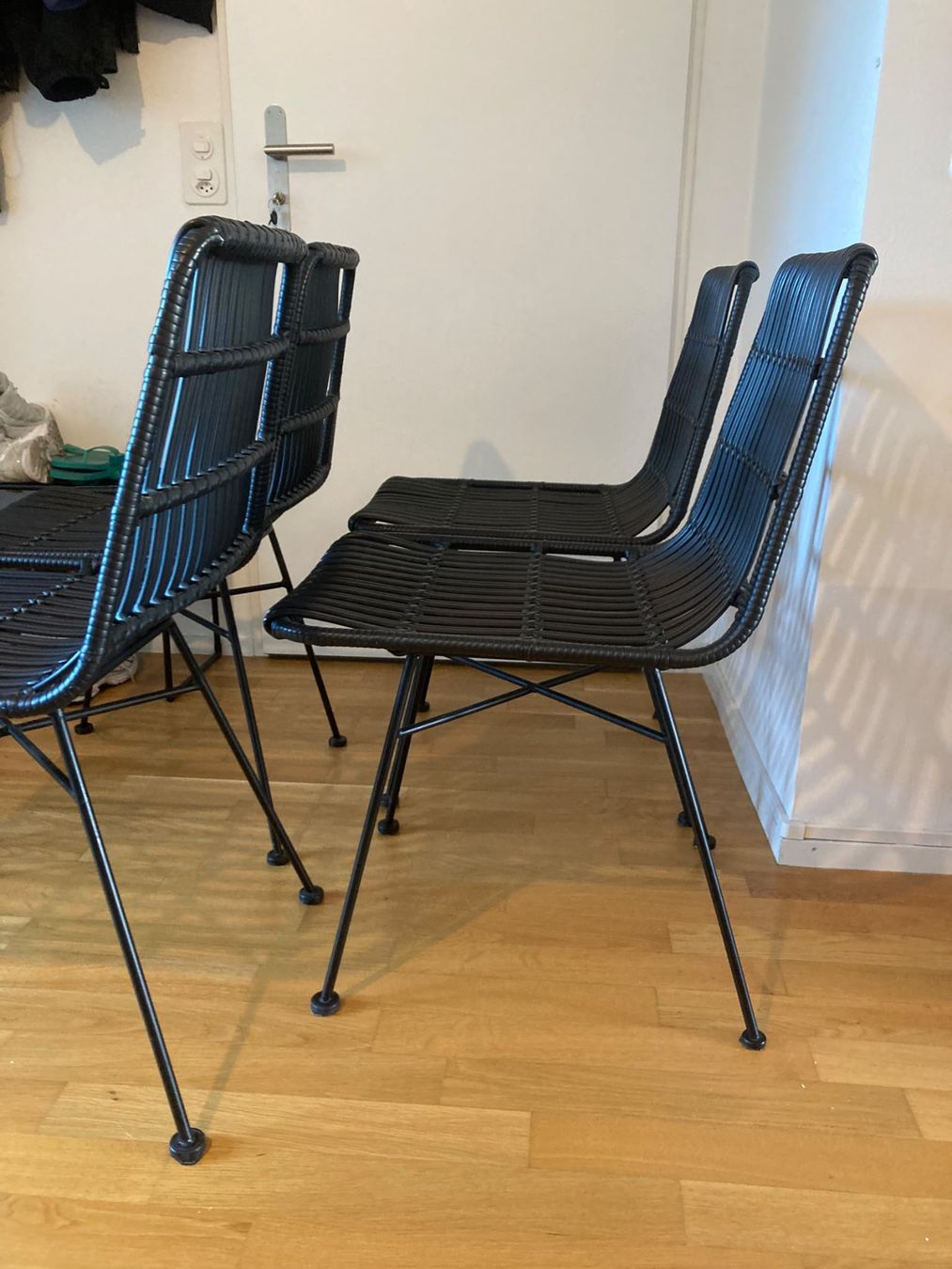 Stühle: Stühle 4 Stück – Gebraucht aus Basel von Zehtabchi 3