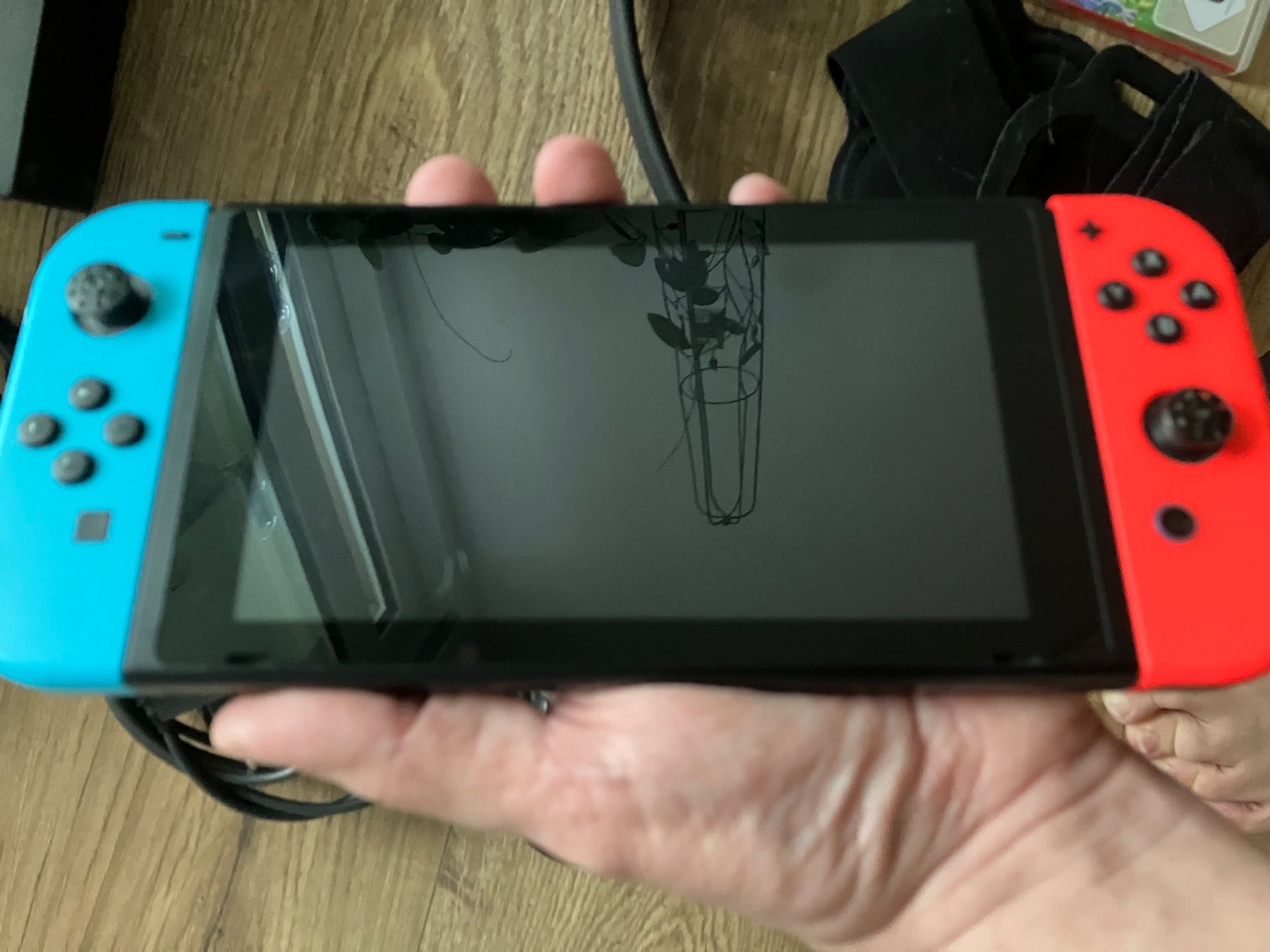 Nintendo Console: Nintendo switch + manette + jeu – Usato da Châtel-St-Denis venduto da Lestresorsdugrenier 2