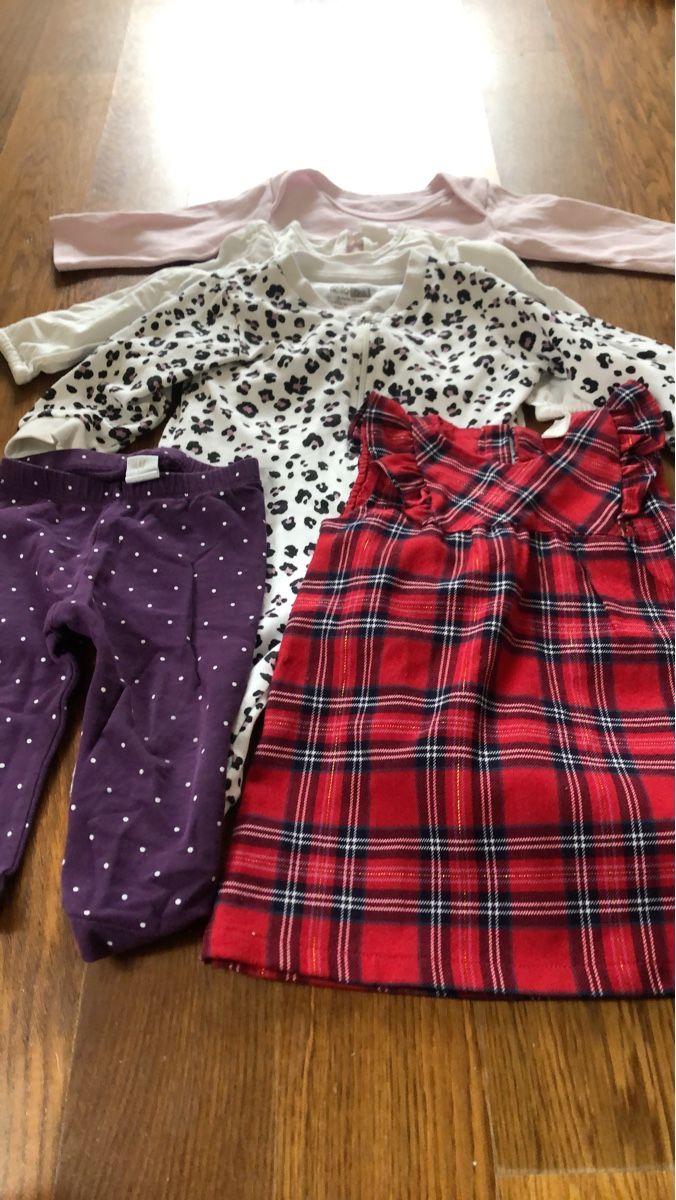 H&M Lotti & Set di vestiti: Mädchen Kleider Set, Grösse 74 Winter Look, Top Zustand – Usato da Wettingen venduto da Nini54