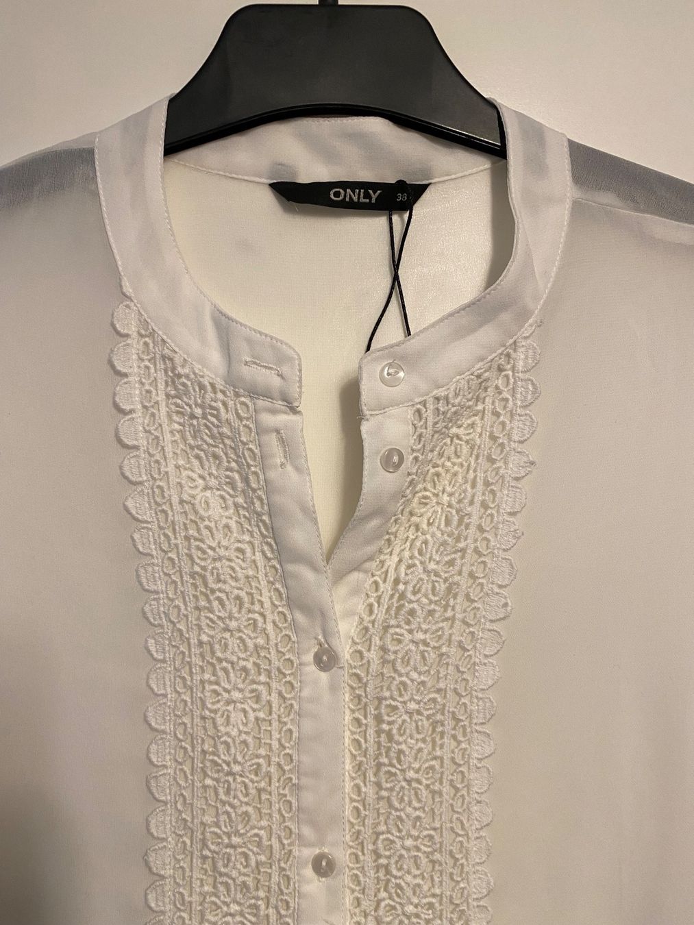 Only Camicette: Damen bluse von ONLY gr.38 Neu – Usato da Pfungen venduto da Sheki56 1