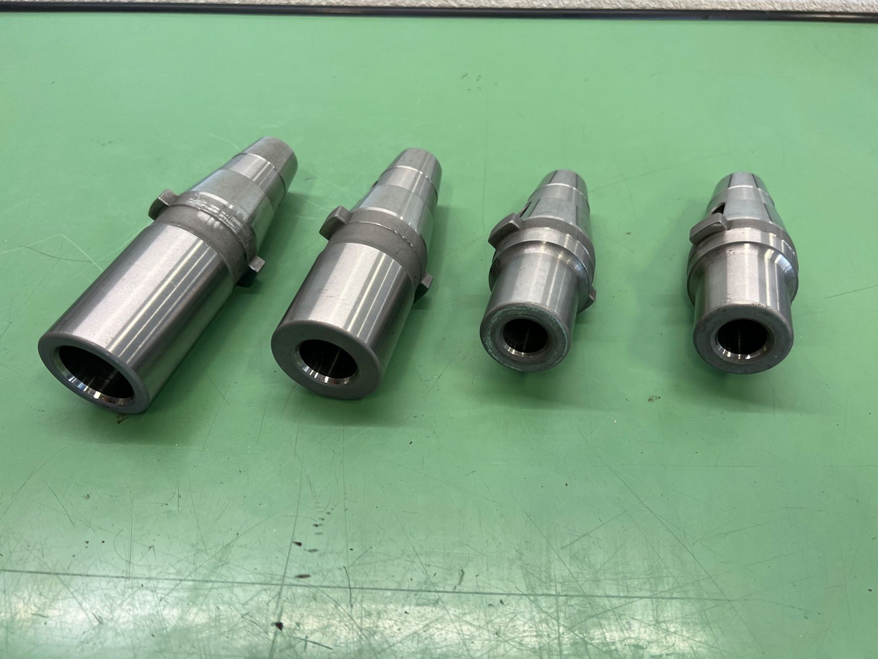 Tutti gli attrezzi: Porte-outils ISO40 – Usato da Aarberg venduto da SNMachines