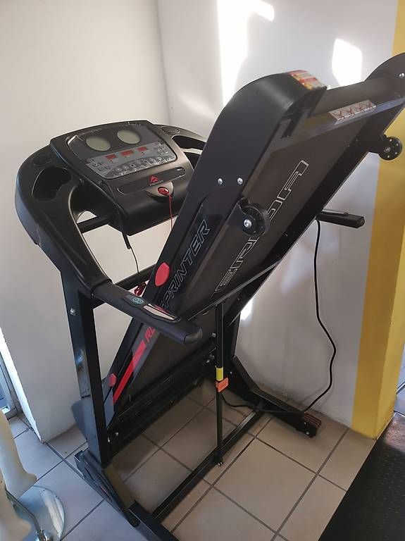 Hometrainer: Tapis Roulant Merida Run Sprinter, nuovo – Gebraucht aus Bellinzona von MISTER.BIKE 3