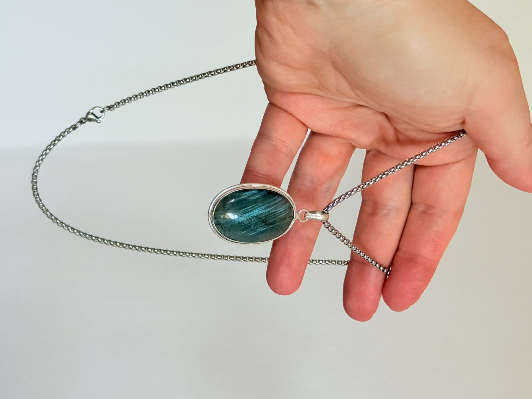 Ketten: Collier avec labradorite - Élégant & Naturel! – Neu und originalverpackt aus Genève von AWWA 6