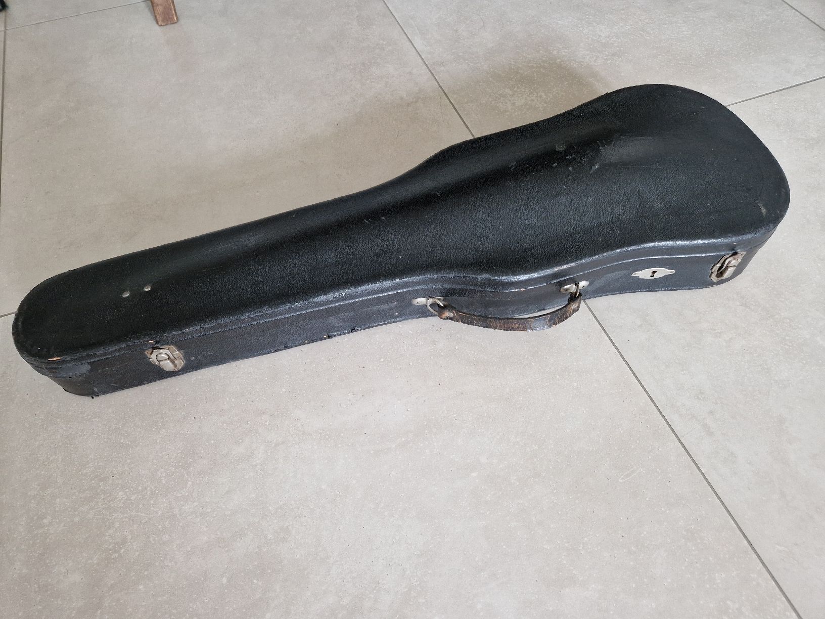 Strumenti musicali: Violine weiss mit Koffer – Usato da Rotkreuz venduto da lilly.9 3