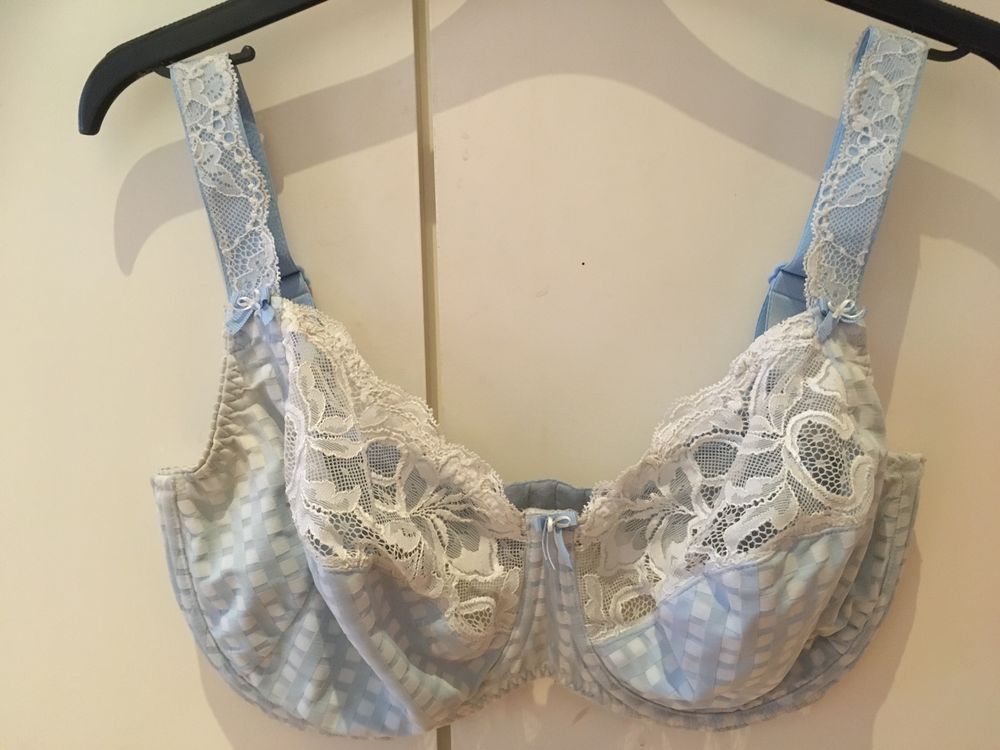 Soutien-Gorge Dentelle & Satin Gris Clair/Rose - Taille 95B - Neuf Avec Étiquettes