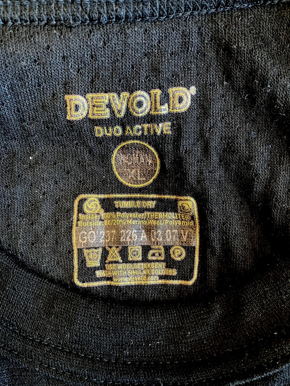 Pullover & Sweatshirts: DEVOLD Langarm Shirt - MerinoWool-Gemisch Thermolight XL – Gebraucht aus Schaffhausen von TrouvaillesDeNina 3