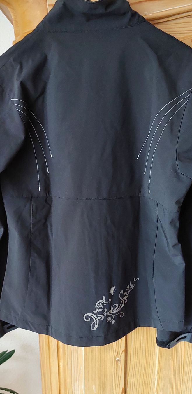 Giacche: Sportjacke – Usato da Winterthur venduto da Seelenmusik 4