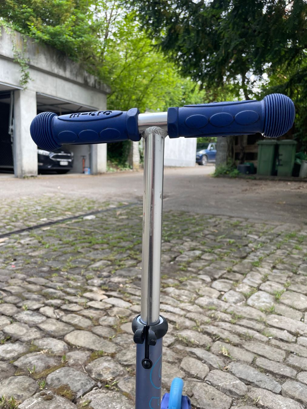 Micro Kickboard: Trotinett Micro Mini blau – Usato da Zollikofen venduto da d.rind 3