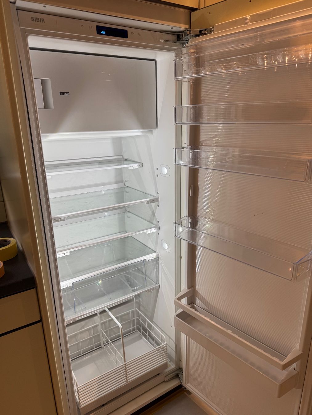 Frigoriferi: SIBIR Kühlschrank – Usato da Rupperswil venduto da Badem58 7